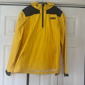 Vineyard Vines yellow and navy windbreaker